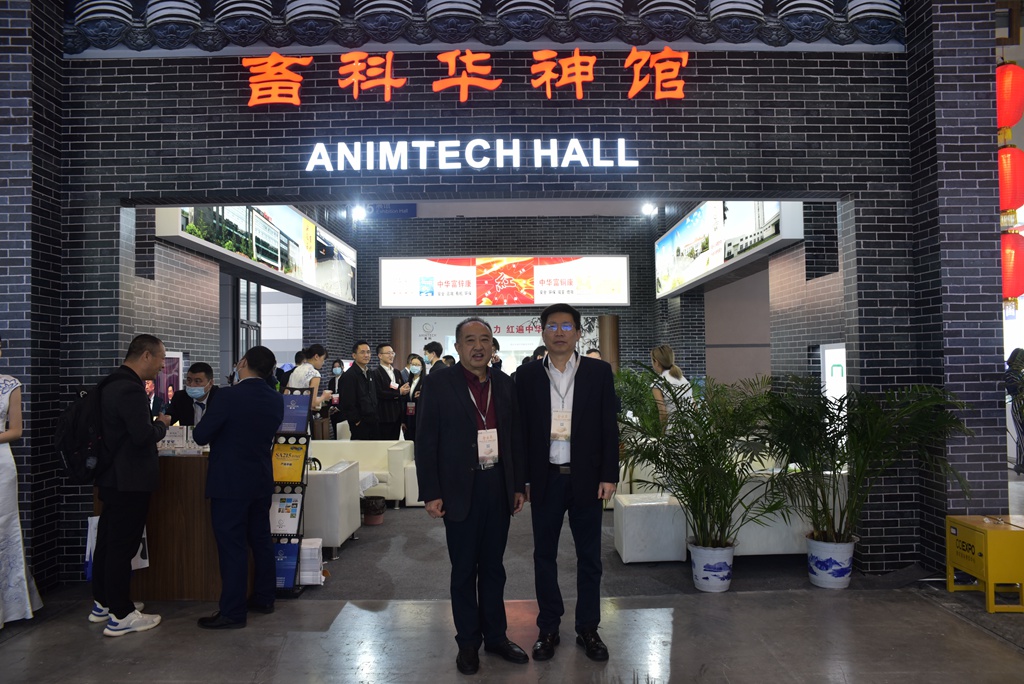 news04.jpg news04.jpg