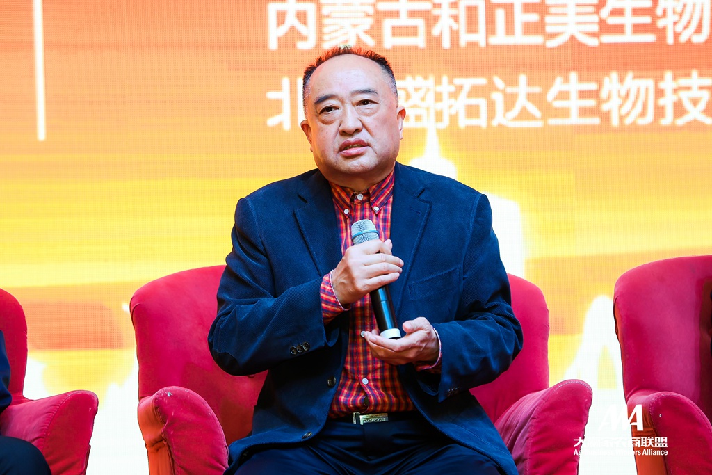 news08.jpg news08.jpg